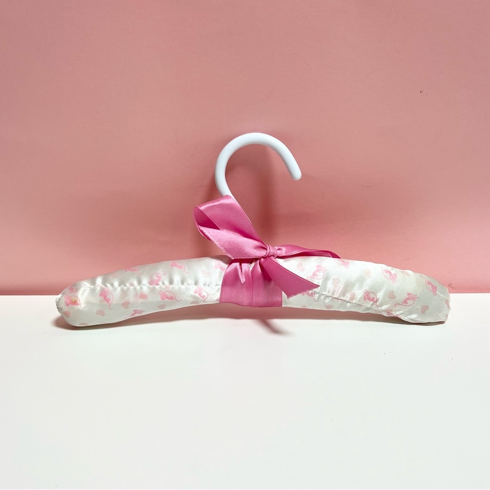 Vintage Y2K 2000s mcbling baby phat mini heart cat print fabric hanger